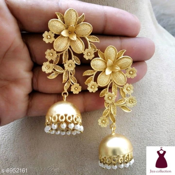 Beautiful earrings uploaded by business on 4/14/2021