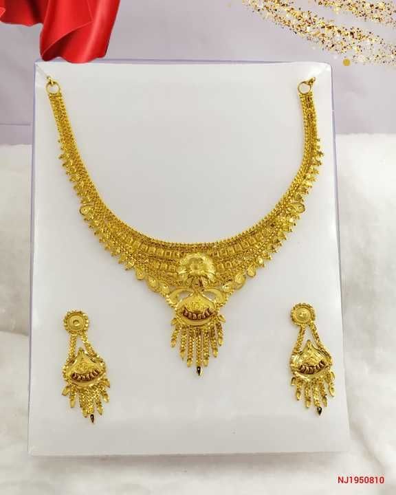 2gram gold set available whatsapp me  uploaded by business on 4/14/2021