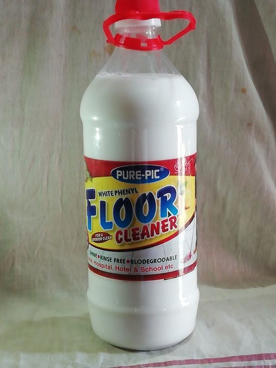 Post image Pure-pic white floor cleaner