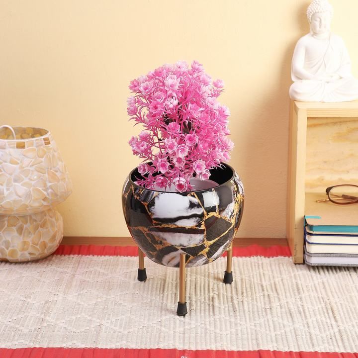 Metal Small Pot Golden Black - Rishan Lifestyle uploaded by RS Sales on 4/14/2021