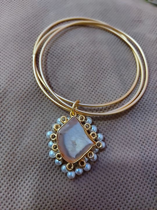 Druzy stone charm bangle size suitable 2.8 2.10 uploaded by business on 7/25/2020