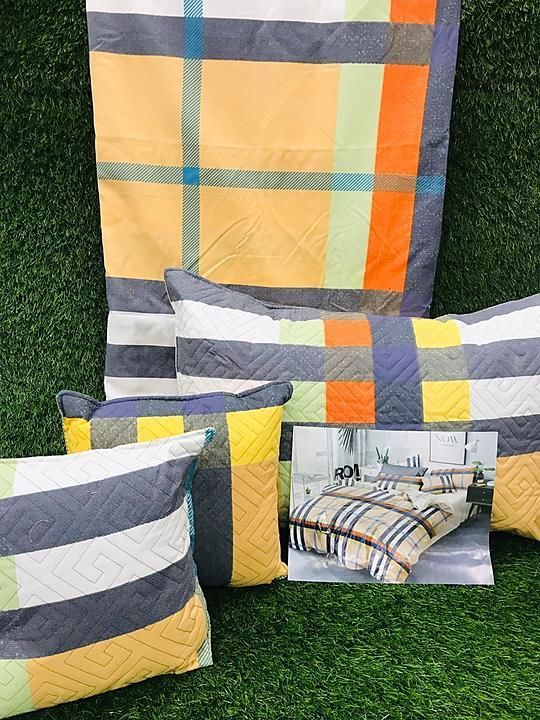 5 pc set 
1 double bed sheet 
2 pillow cover quilted 
2 cusion filler uploaded by Ridhi enterprises on 7/25/2020