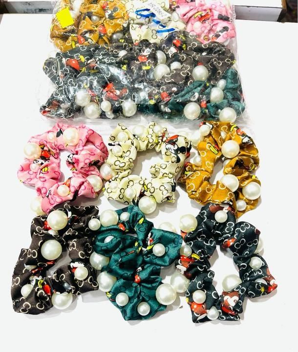Sartin pearl scrunchies uploaded by business on 4/15/2021