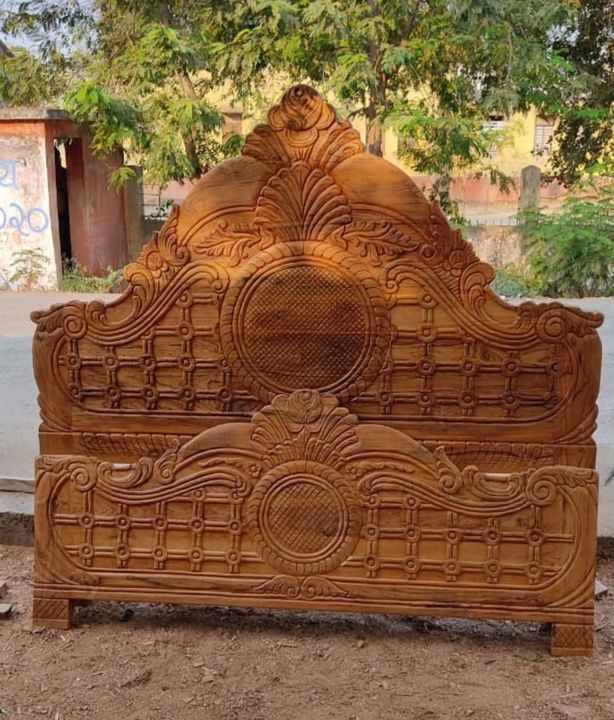 Teak wood Bed size 7×6 सागवान की पलंग uploaded by Woodwork king furniture on 4/15/2021