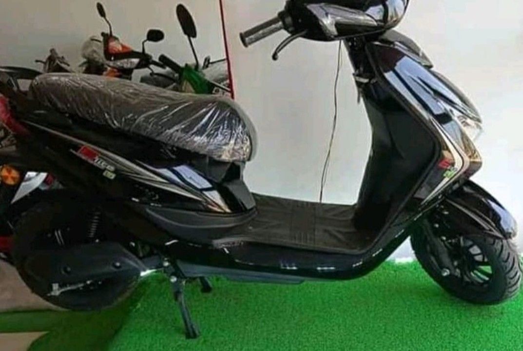 Elite Li e-scooter uploaded by NAHAIBA on 4/16/2021