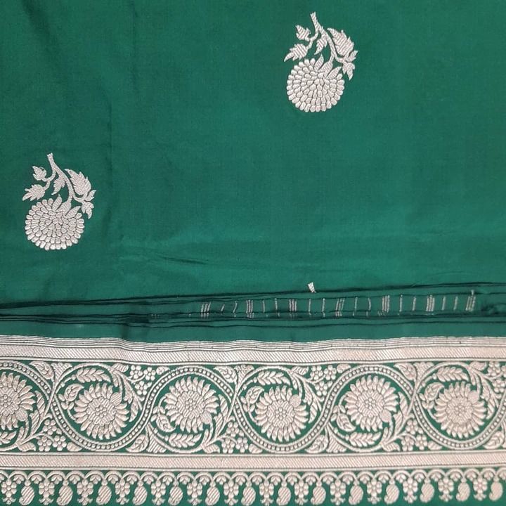 Banarasi saree silk katan traditional Handloom on handmade bader kdwan buti dupatta saree  uploaded by business on 4/17/2021