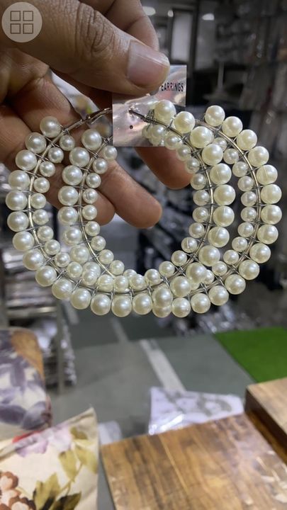 pearl earing uploaded by business on 4/17/2021