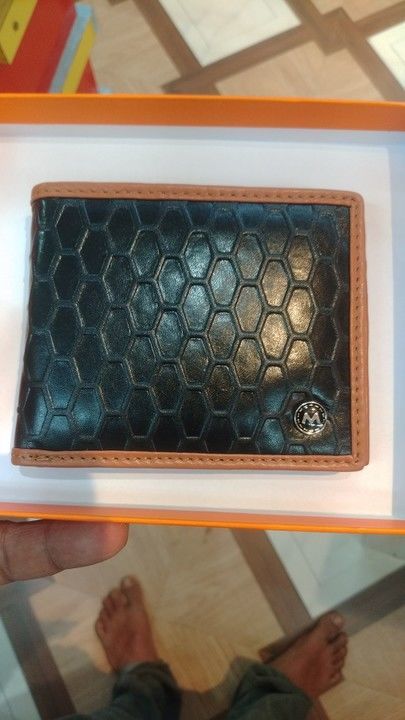 Midas Honey leather wallet uploaded by business on 4/17/2021