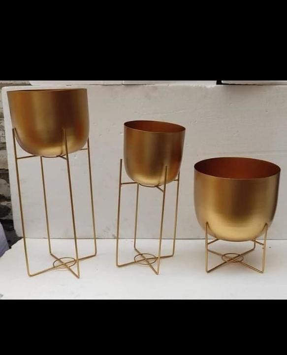 Set of three Metal Pots uploaded by business on 4/18/2021