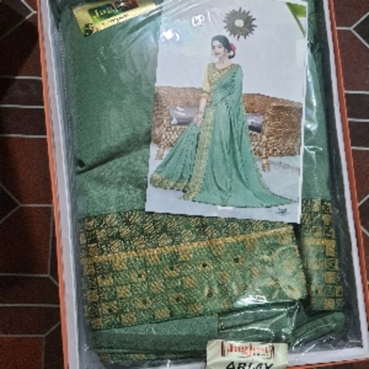 Women chiffon saree uploaded by Cloth selling on 4/18/2021