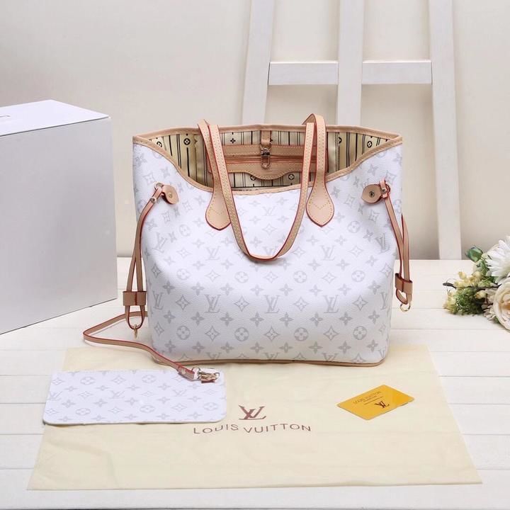 LOUIS VUITTON uploaded by Rakesh Textiles on 4/18/2021
