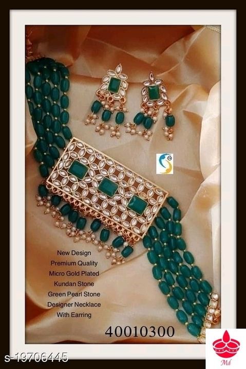 Post image Beautiful woman jewelry set