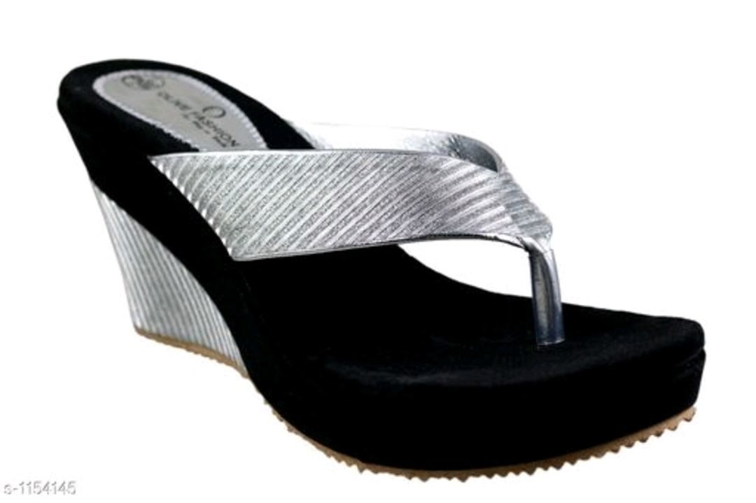 women sandals uploaded by business on 4/19/2021