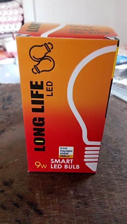 9 watt non-garranty led bulb  uploaded by business on 4/19/2021