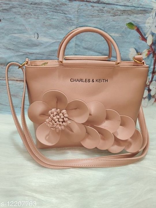 Ledies stylish purse uploaded by business on 4/19/2021