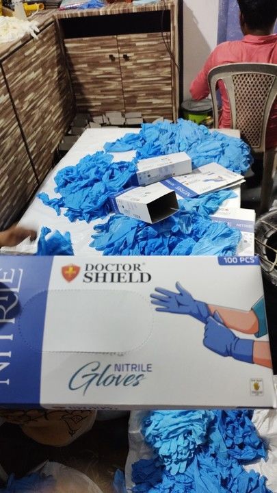 NITRILE EXAMINATION GLOVES POWDER FREE uploaded by business on 4/20/2021
