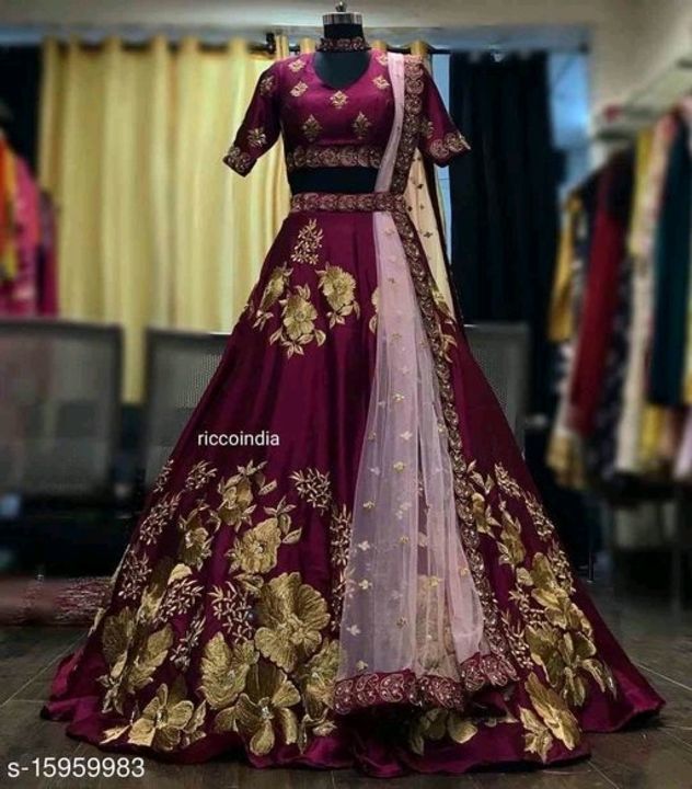 Lehenga uploaded by Clothes online Shopping  🛍️🛍️ on 4/21/2021