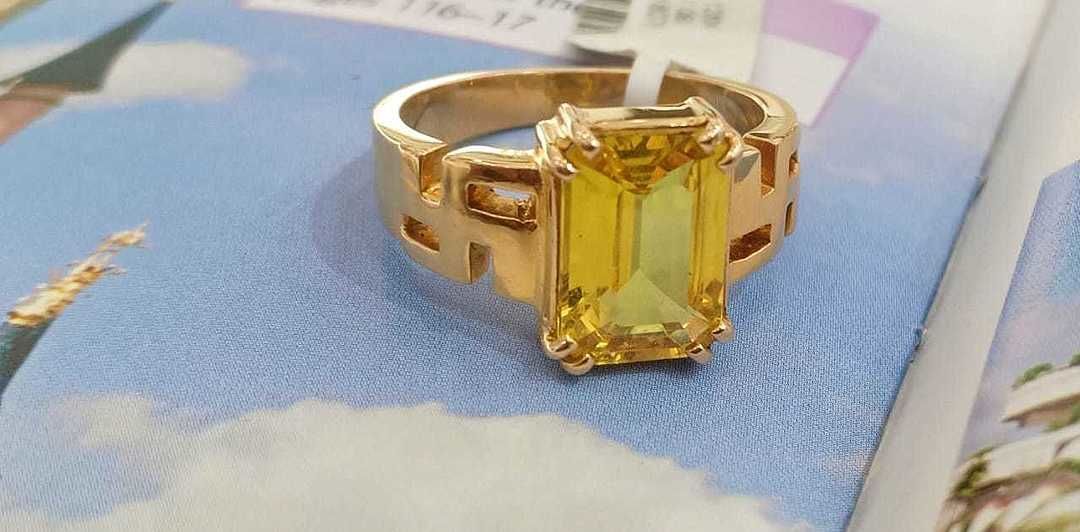 Yellow sapphire ring uploaded by Kundali Gems  on 7/28/2020