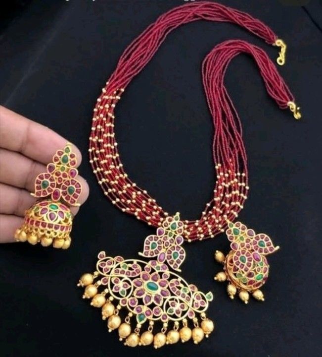 Women jewellery uploaded by Sarees and jewellery collection on 4/24/2021