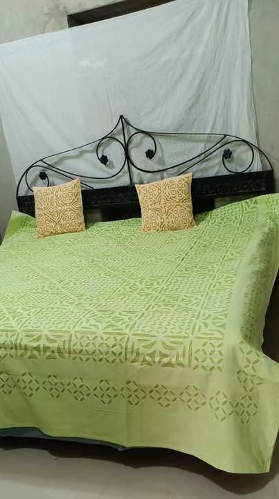 Applique bed cover uploaded by business on 4/24/2021
