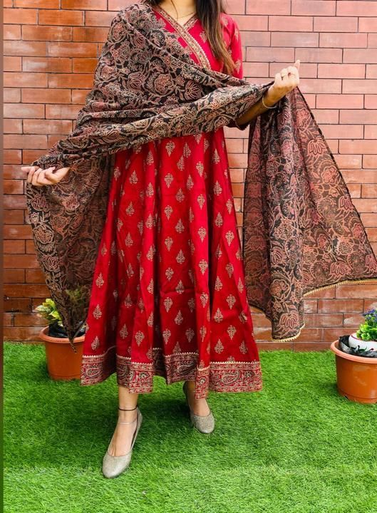 Kurti style gown with dupatta uploaded by business on 4/25/2021