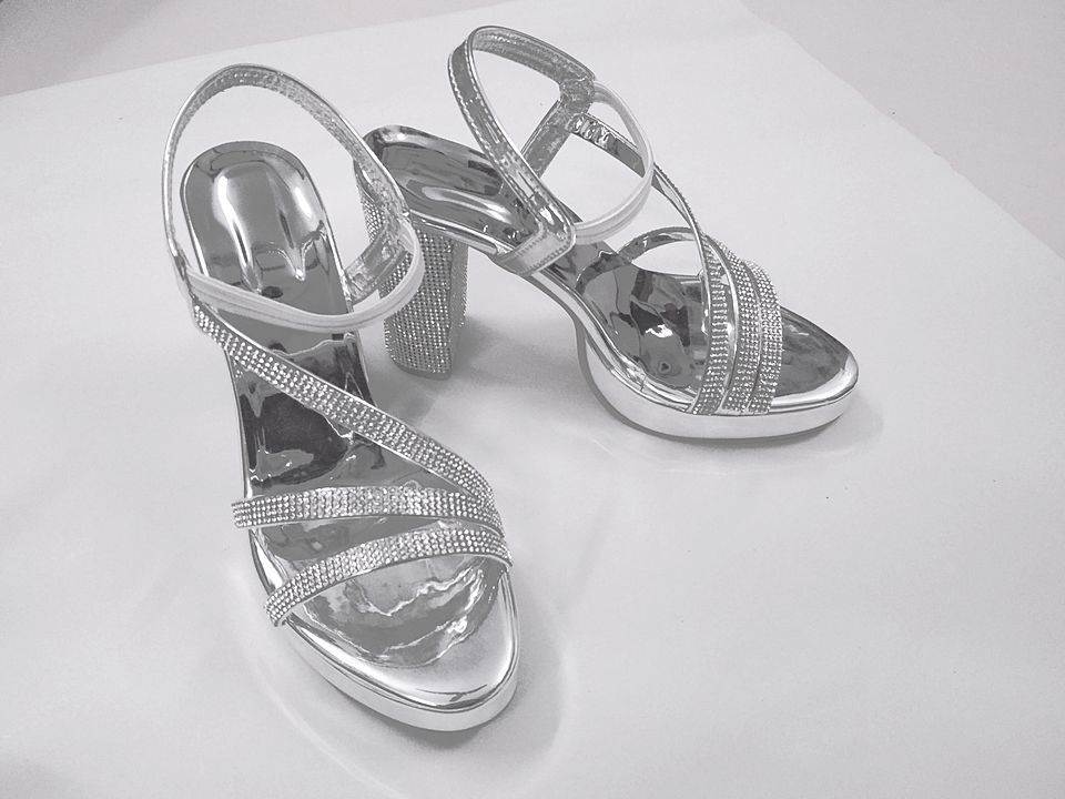Fancy heel chian covers  uploaded by Fashion Hub Footwear on 7/29/2020