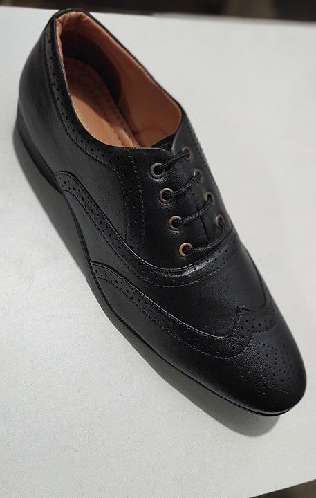 Gents Black brogue shoes  uploaded by business on 7/29/2020