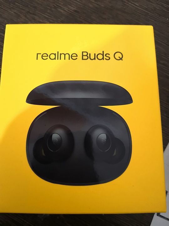 Realme buds uploaded by business on 7/29/2020