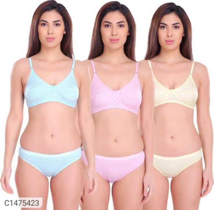 Padded bras set uploaded by Umar online shopping centre on 4/28/2021