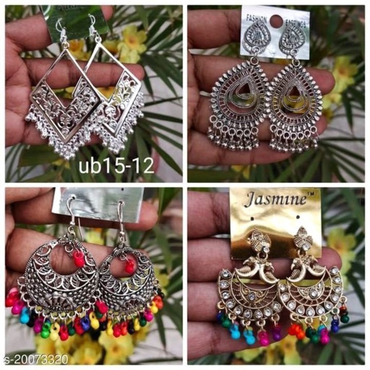 Post image Princess Colorful Earrings

Base Metal: Alloy
Plating: Oxidised Gold
Stone Type: Artificial Stones &amp; Beads
Sizing: Non-Adjustable