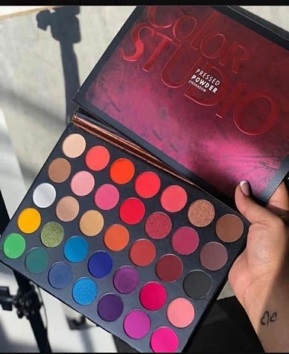 Color studio eyeshadow palette uploaded by business on 4/28/2021