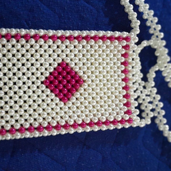 Pearl purse  uploaded by Xcellentpieces  on 4/29/2021