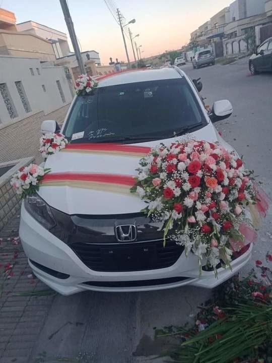 Car uploaded by Junaid flowerist on 4/29/2021
