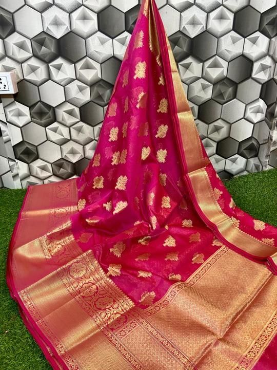 Pure cotton Zari buta sareee uploaded by M Textiles on 4/29/2021