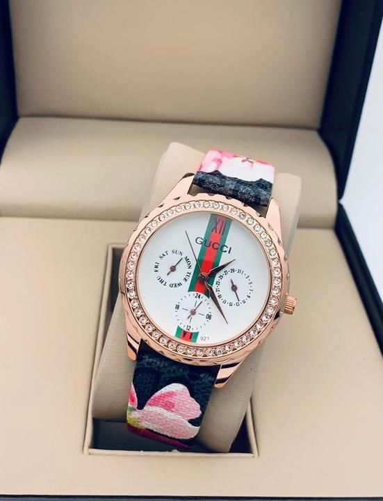 GUCCI LADIES WATCH uploaded by Aakash Enterprises on 4/30/2021