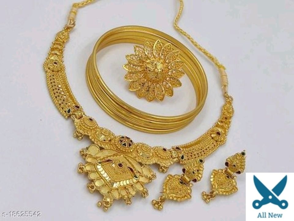 Jewellery set uploaded by business on 4/30/2021