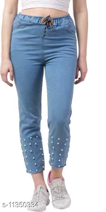 Fashionable women's jeans  uploaded by business on 4/30/2021