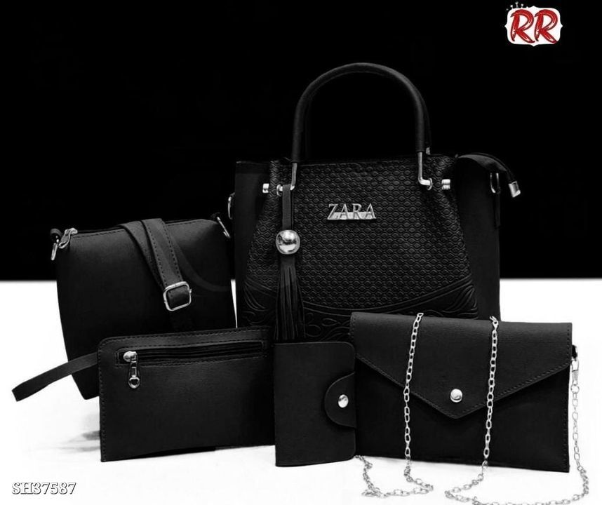 Post image I need this combo bag 2 set wholesale if anyone hve please comment