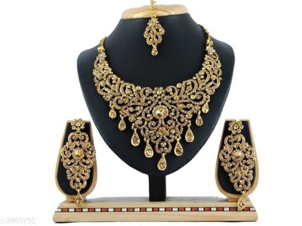 Women's alloy gold plated jwellery set uploaded by Sabana Azmin pvc ltd on 5/1/2021