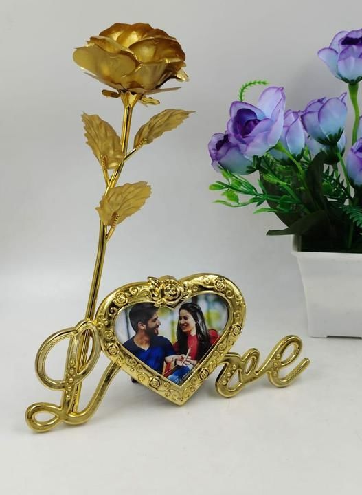 Post image Gold Rose With Love Stand With Photo Frame 😍❤️💖