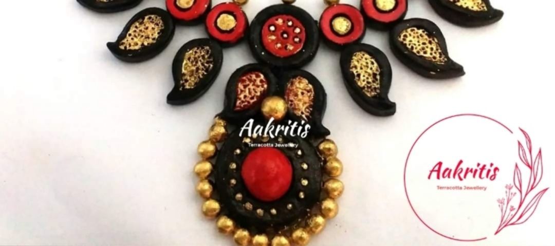Aakritis terracotta jewellery