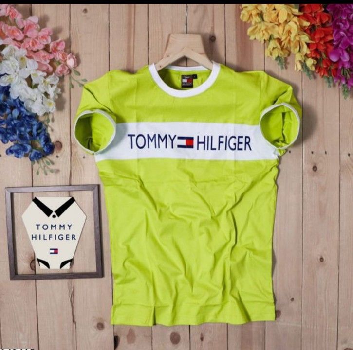 Tommy Hilfiger t-shirt uploaded by business on 5/6/2021