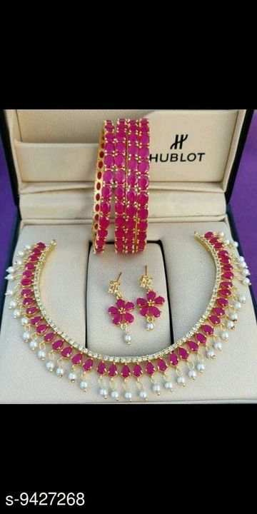 Jewellery set uploaded by business on 5/6/2021