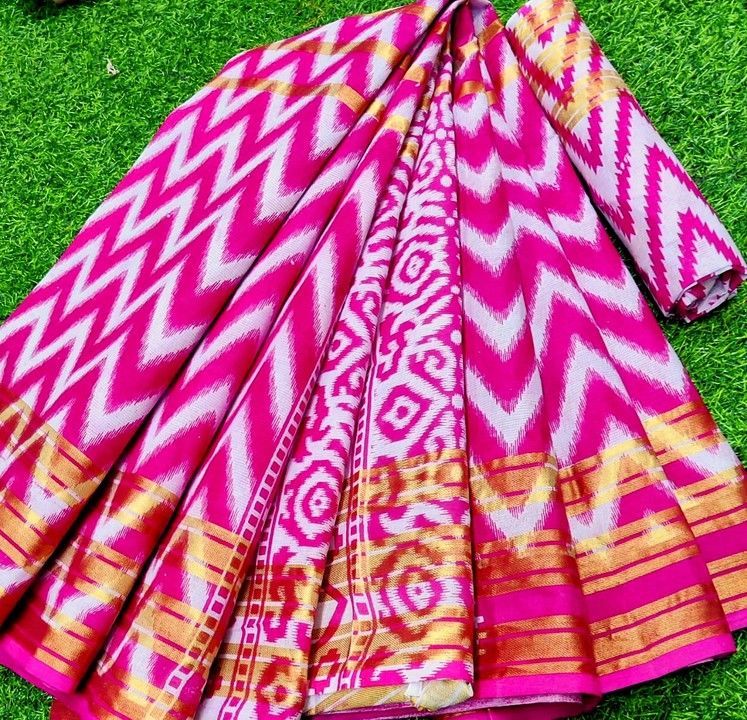 Post image I want 1 Pieces of Red zig zag saree like in attached image.
Chat with me only if you offer COD.
Below is the sample image of what I want.