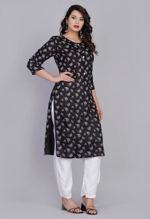 Kurti with pant  uploaded by Tandoor Villa on 5/8/2021