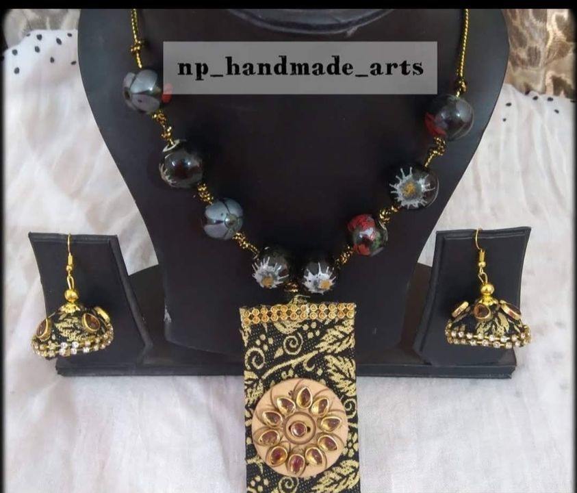 Fabric jewellery uploaded by business on 5/8/2021