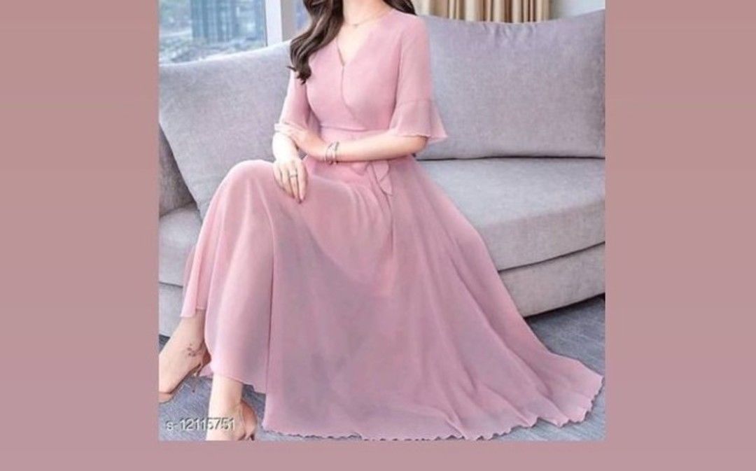 Long dress uploaded by 🤩Sona girls collection😍 on 5/9/2021
