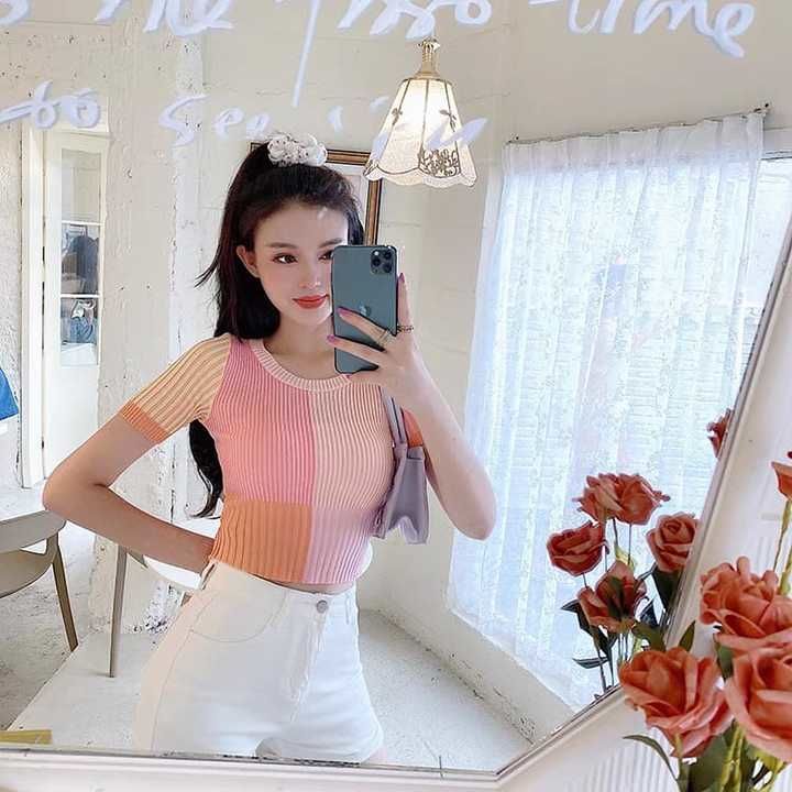 Beautiful 2021 New  O-neck Colorful Striped Short Sleeve  Knit Crop Top* uploaded by Happy customer collection on 5/9/2021