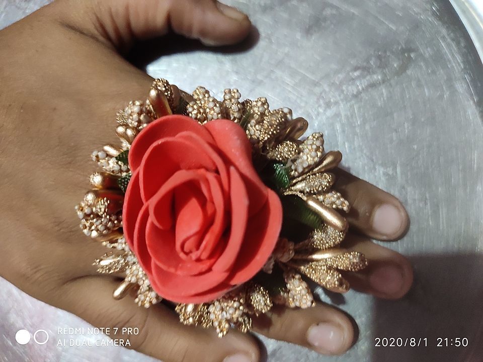 Wooden And Silk 100 Artificial Flower Ring, 300 Gram at Rs 300/piece in  Mumbai