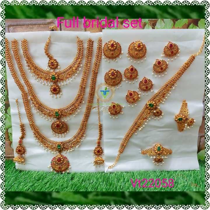 premium Quality jewellery set  uploaded by bhavani jewellery fashion  on 5/10/2021